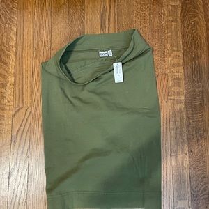 Fitted Green Skirt Size: XL (14)